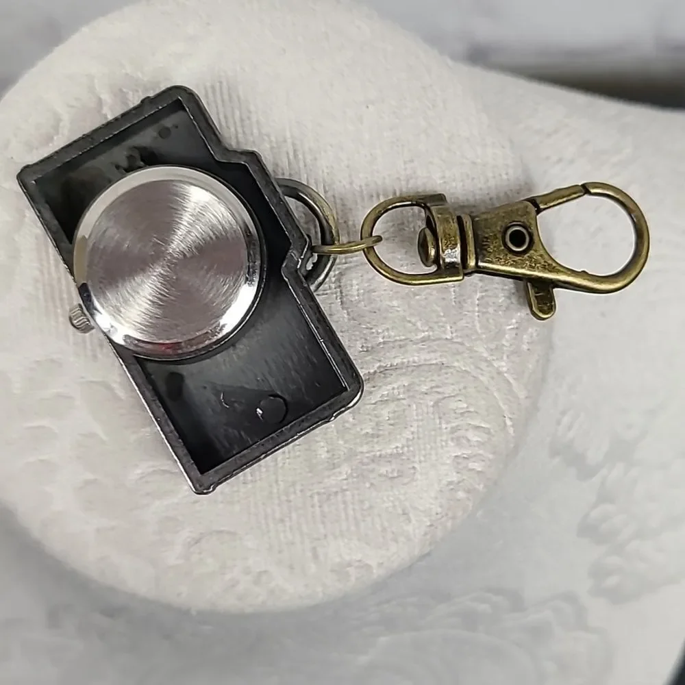 Vintage Camera Pocket Watch Photographer Gift Antique Gold Retro Clip-On Watch